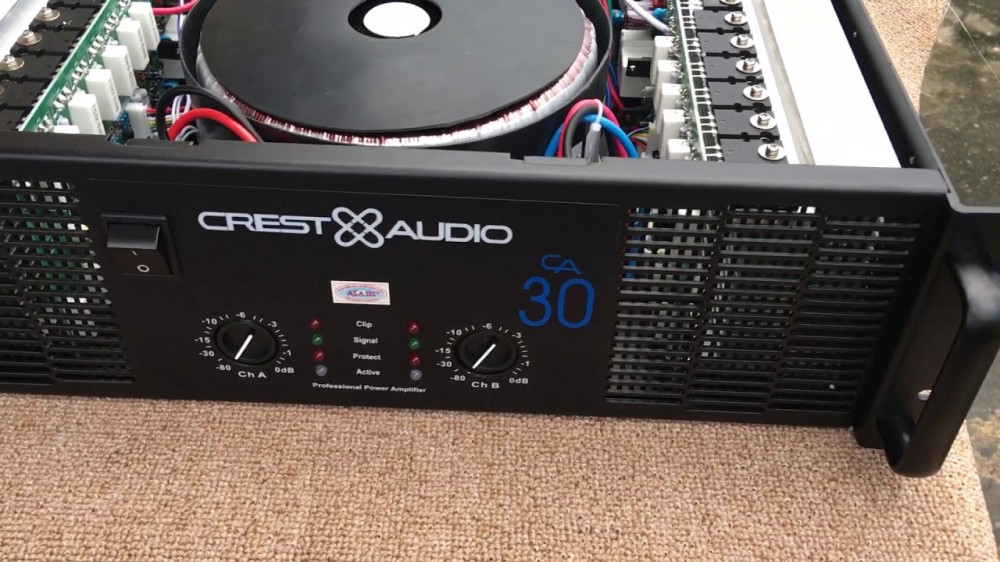 Cục đẩy Crest-Audio CA30