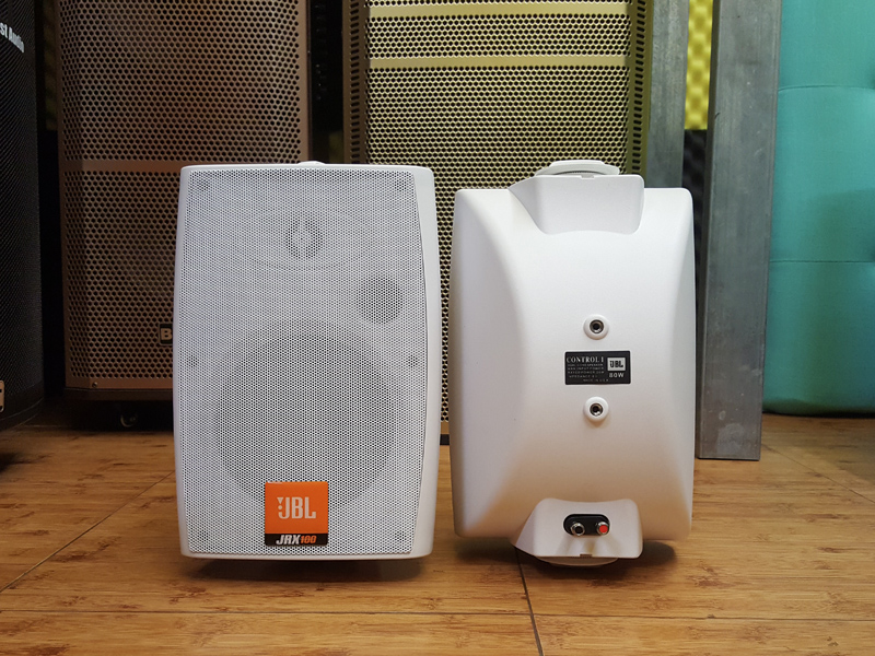 Loa treo tường JBL F-650