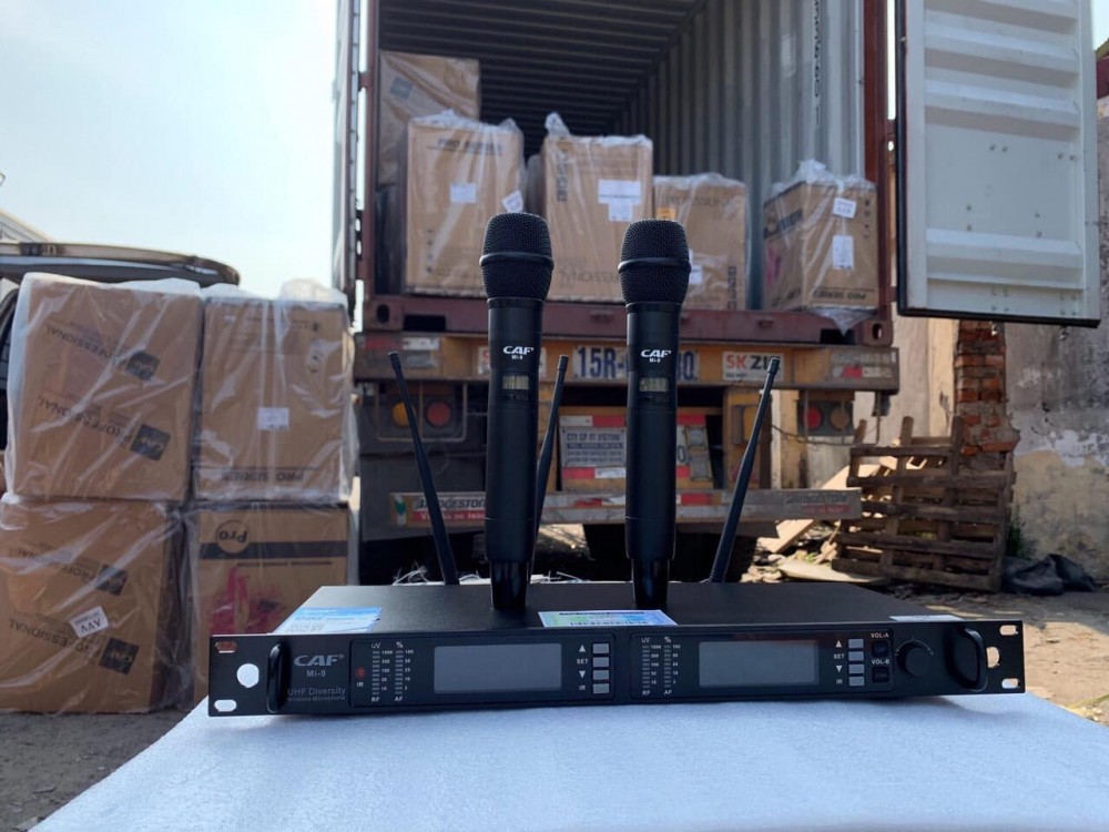 MICRO KARAOKE KHÔNG DÂY CAF MI-9 PRO